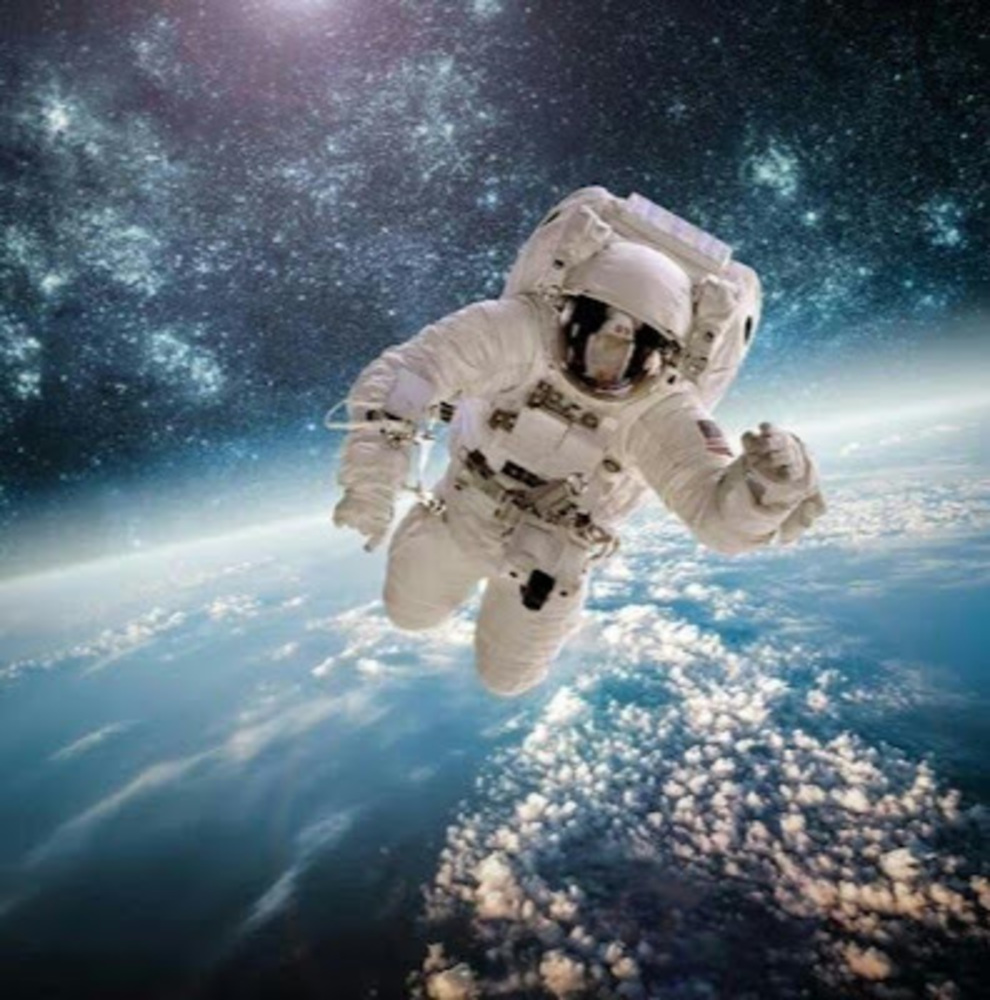 Meet your Posher, Chloe